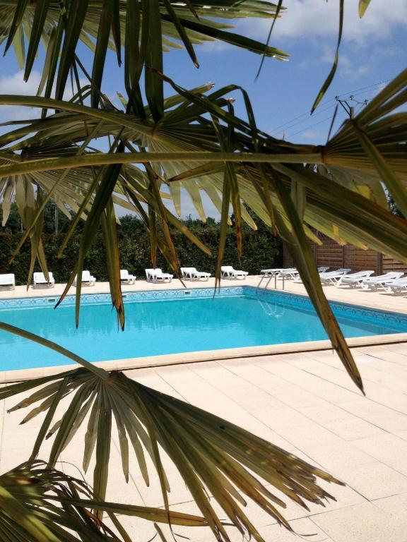 Chambres D'Hotes Le Pessac Vielmur-sur-Agout Exterior photo